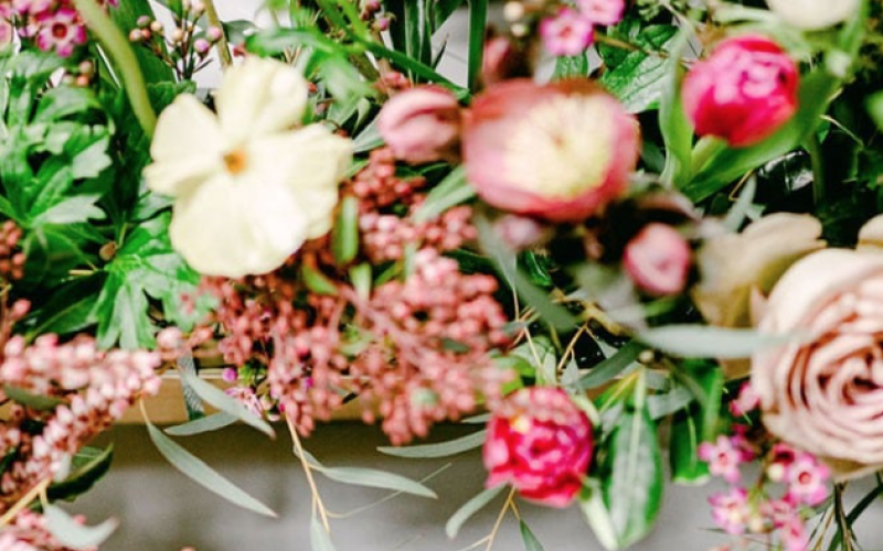 spring tablescape