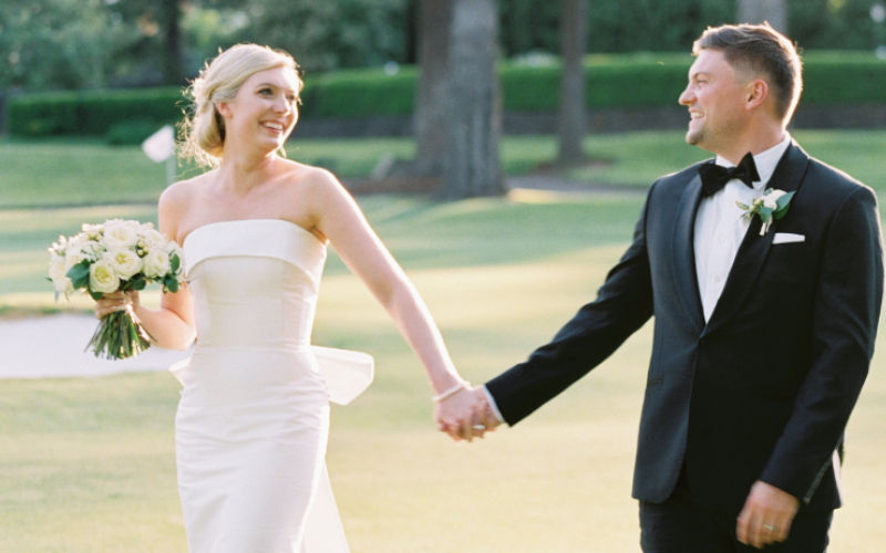 bride & groom at golf club wedding