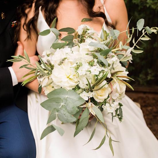 Hand tie bridal bouquet