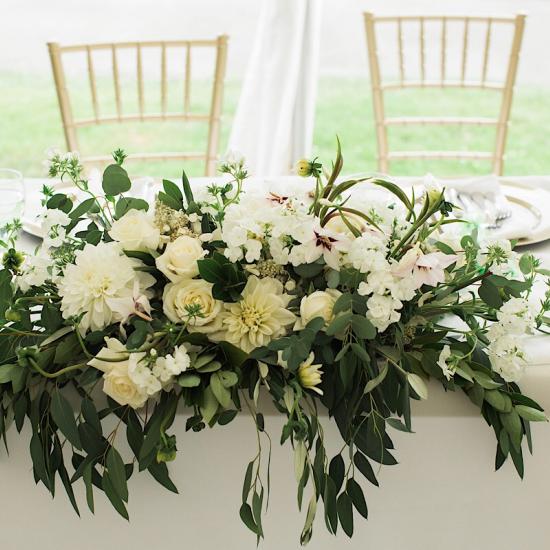 Low and wide arrangement