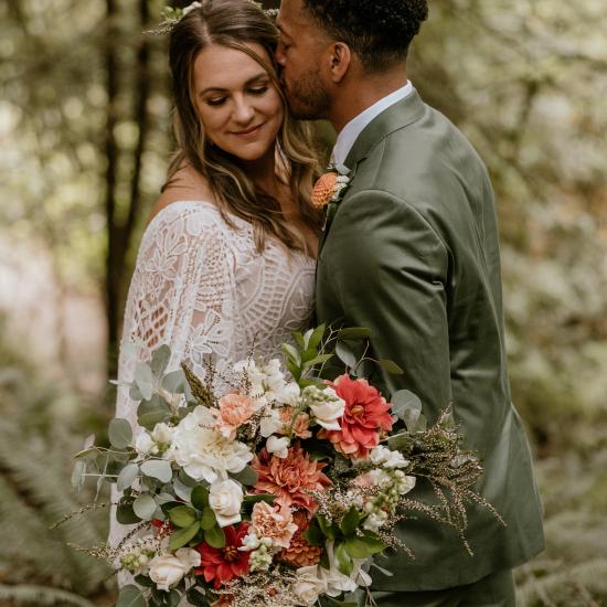 Bespoke bridal bouquet + boutonniere 