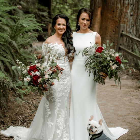 Cascade & Bespoke Style Bridal Bouquets and the cutest wedding dog ever