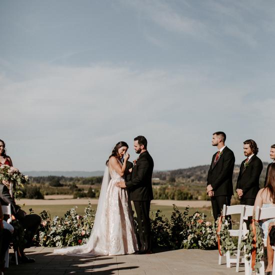 Upgrowing Arrangements for the ceremony