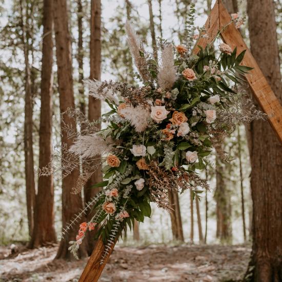 close up of arbor arrangement