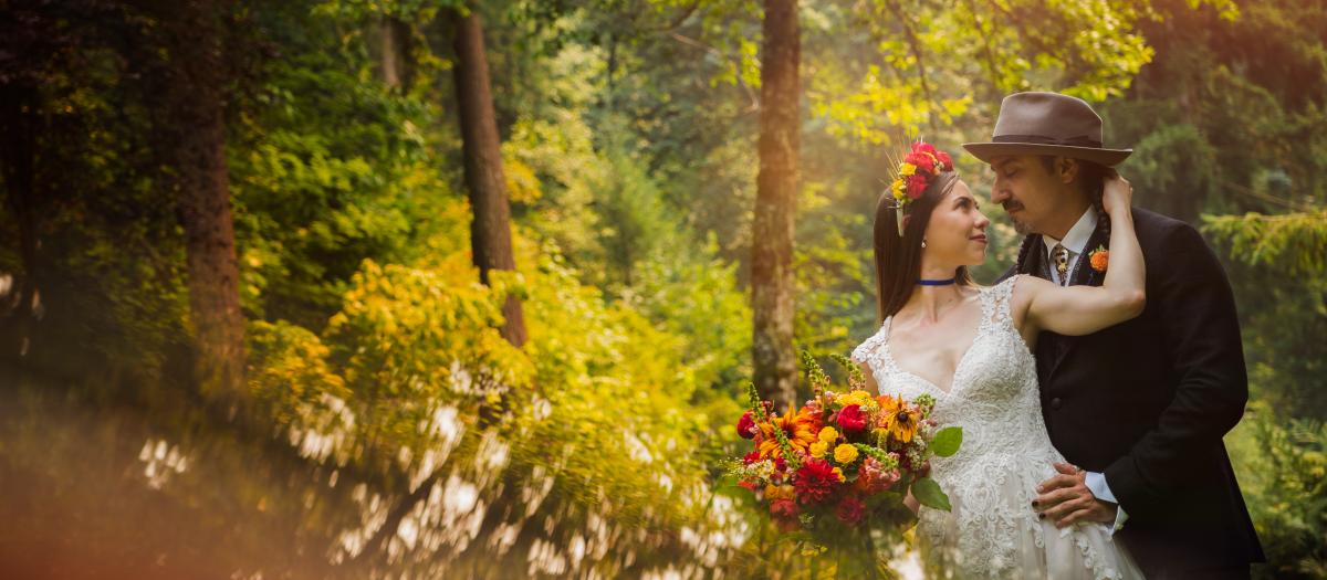 Katie and Royeric’s Bold Lakeside Wedding
